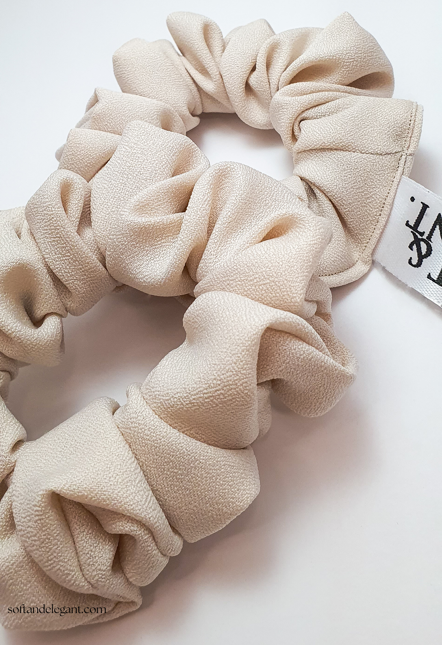 Small crepe hair scrunchy -CREAM- by softandelegant