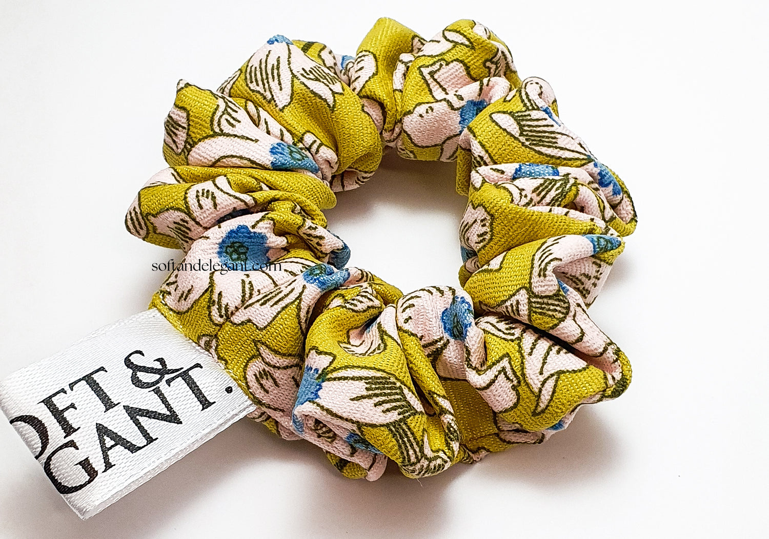 small size hair scrunchies,small scrunchies,small pony holder,soft hair scrunchies,women hair accessories,Soft Hair Ties ,اكسسوارات شعر نسائية,ربطات شعر ,ربطات شعر ناعمة,اكسسوارات شعر ناعمة,تسوقي أونلاين اكسسوارات شعر
