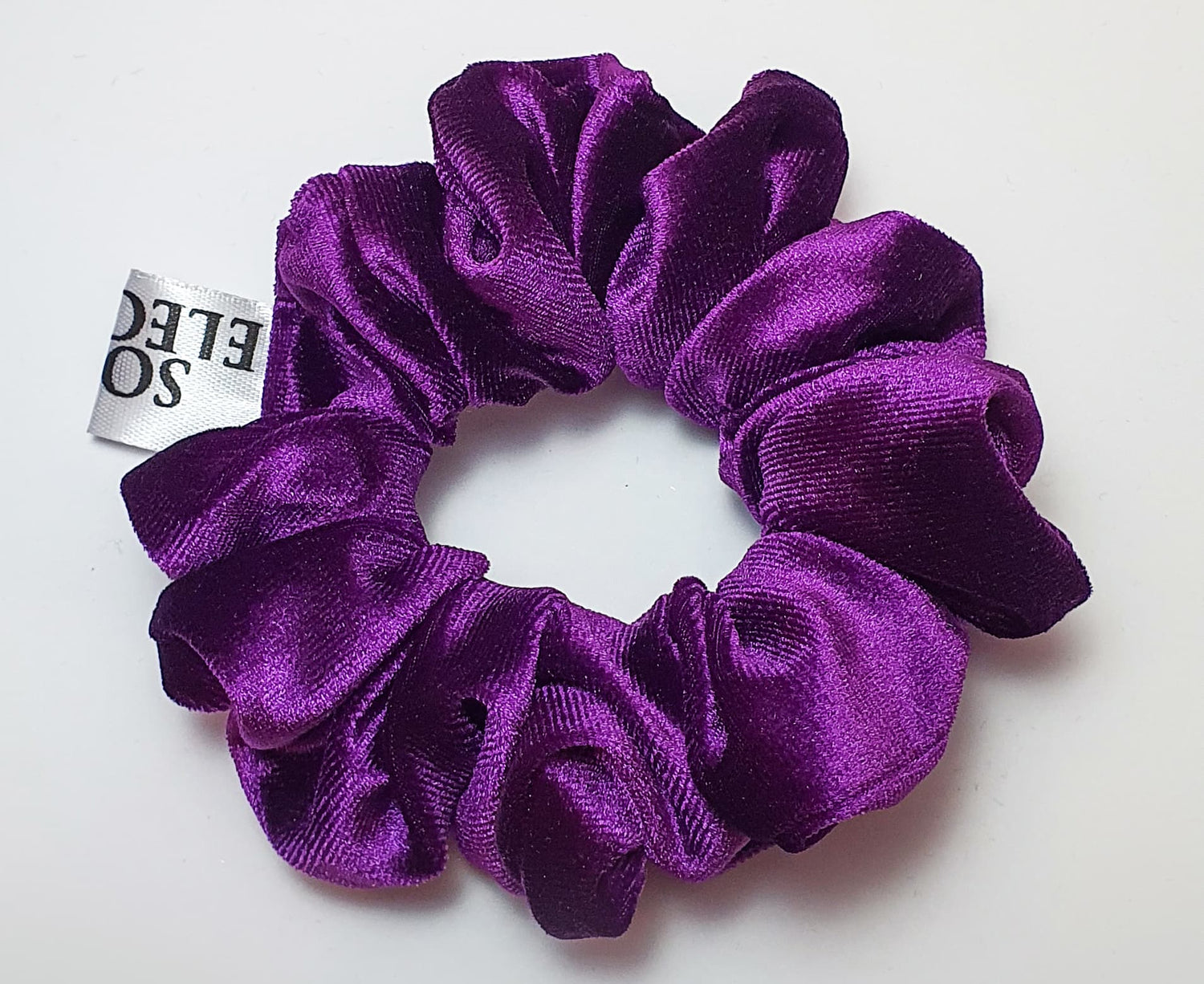 Velvet Scrunchies l softandelegant